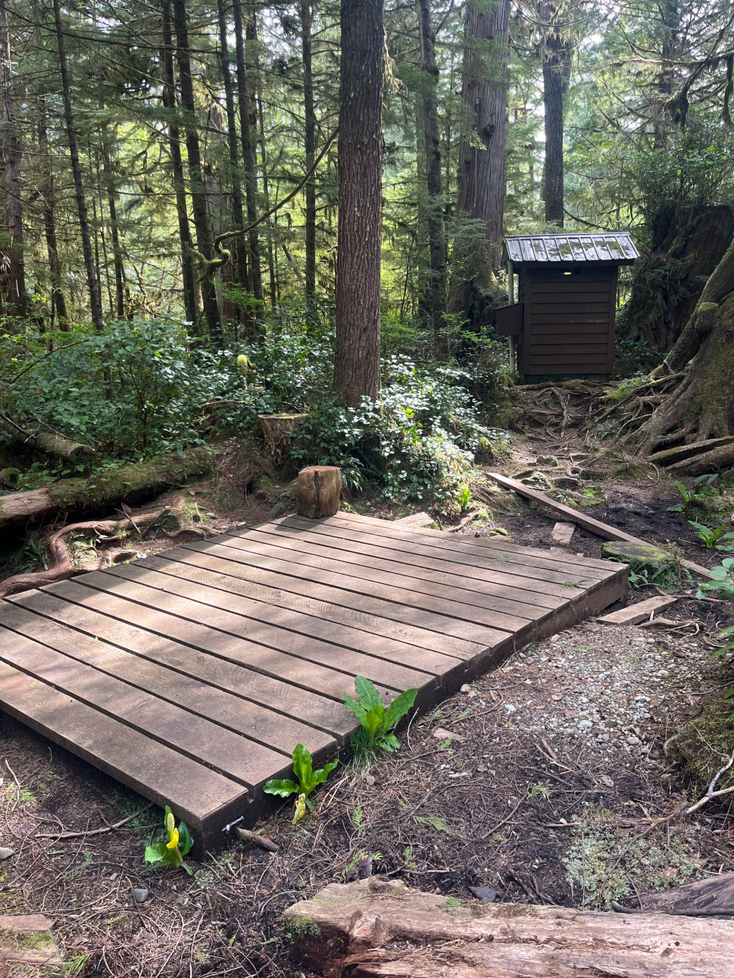 Tent platform